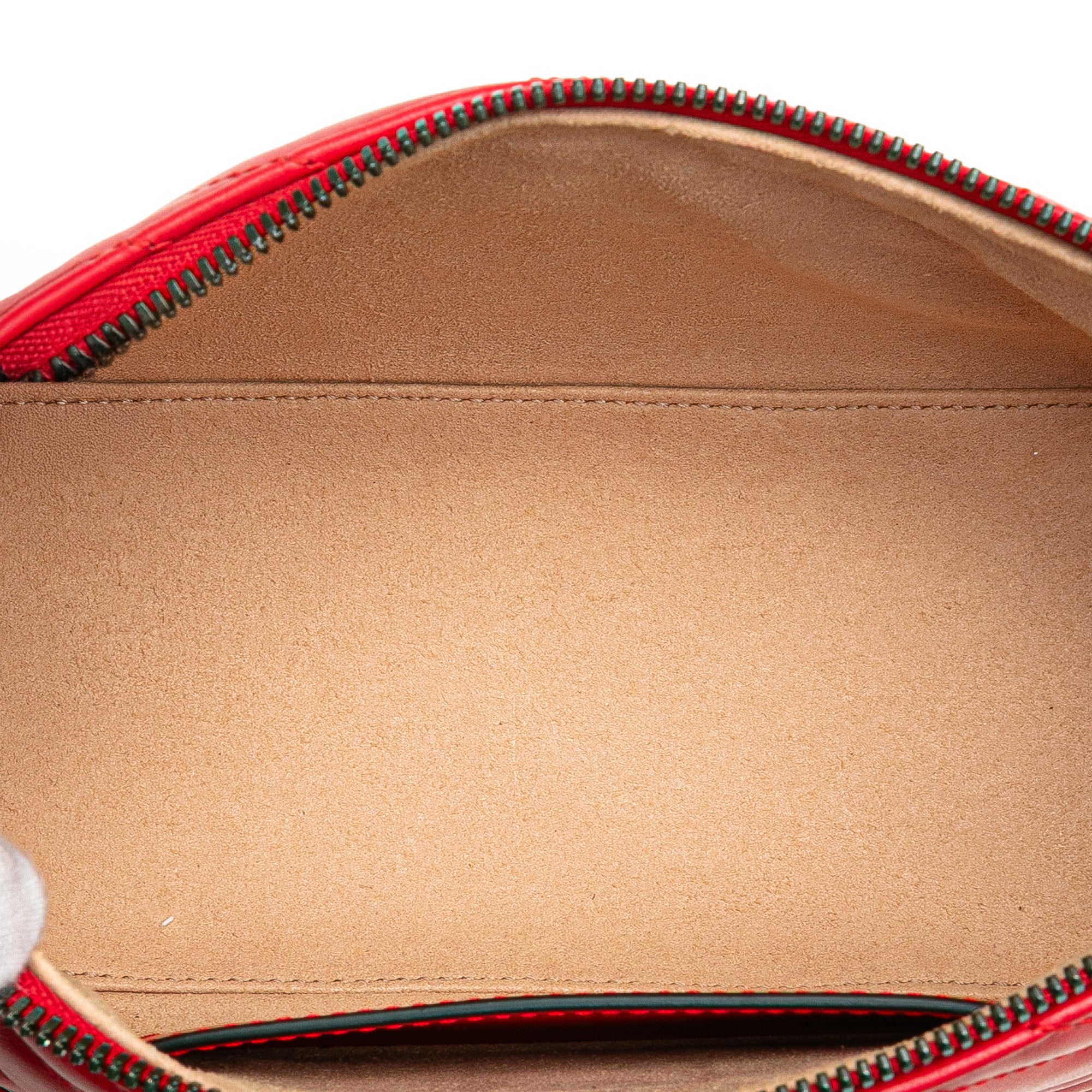 GG Marmont Matelasse Leather Shoulder Bag - Image 4