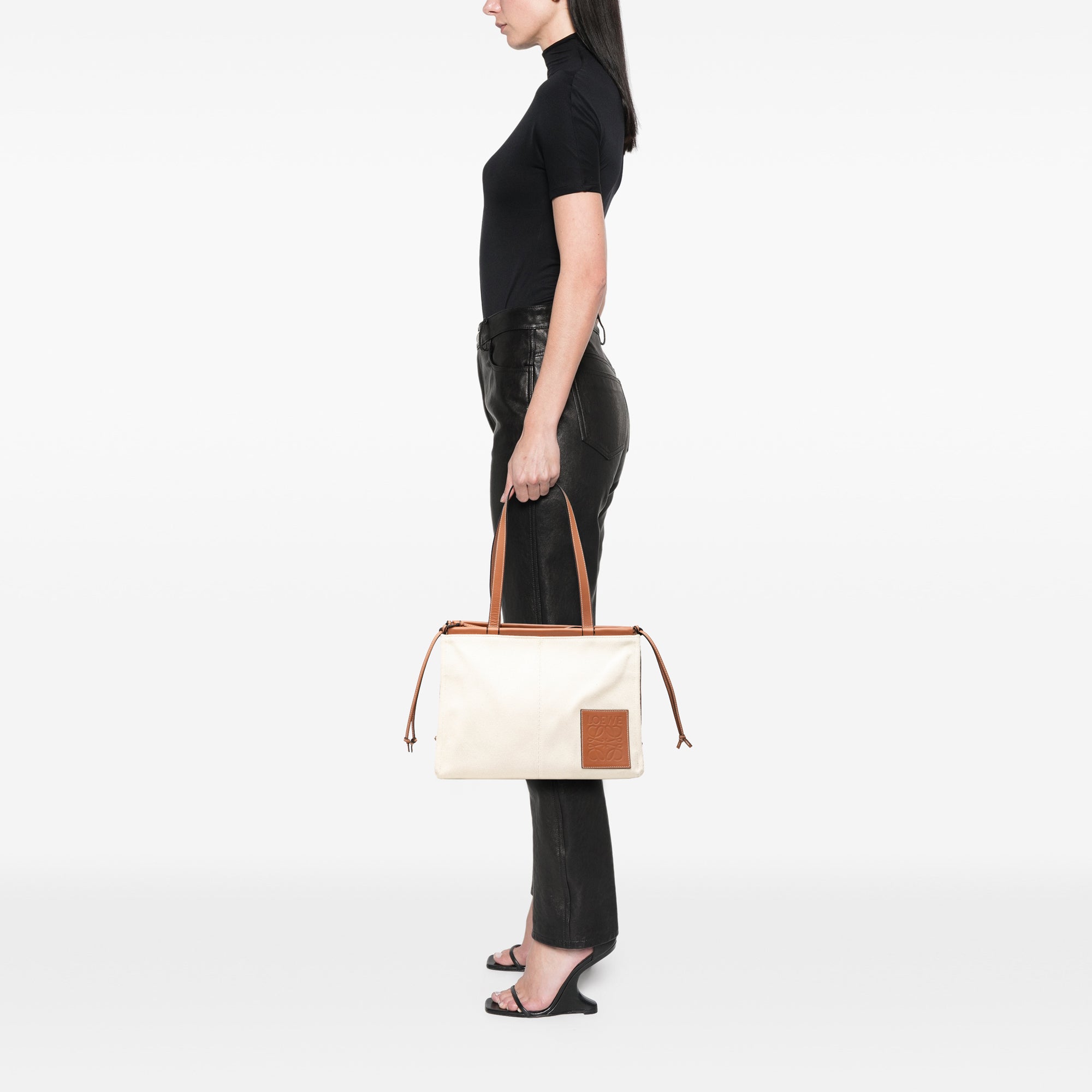 Small Canvas Cushion Tote - Image 7