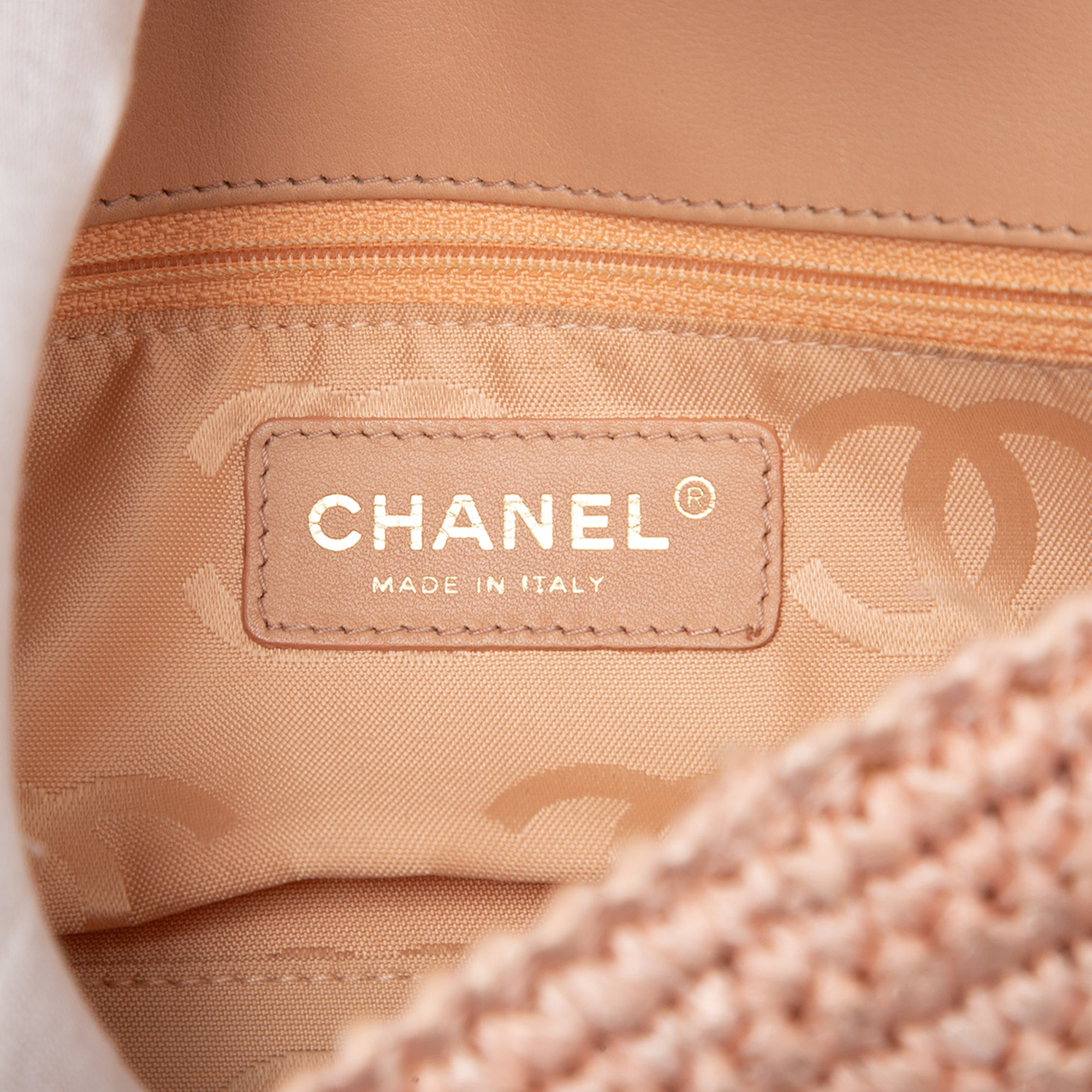 CC Woven Raffia Flap - Image 5