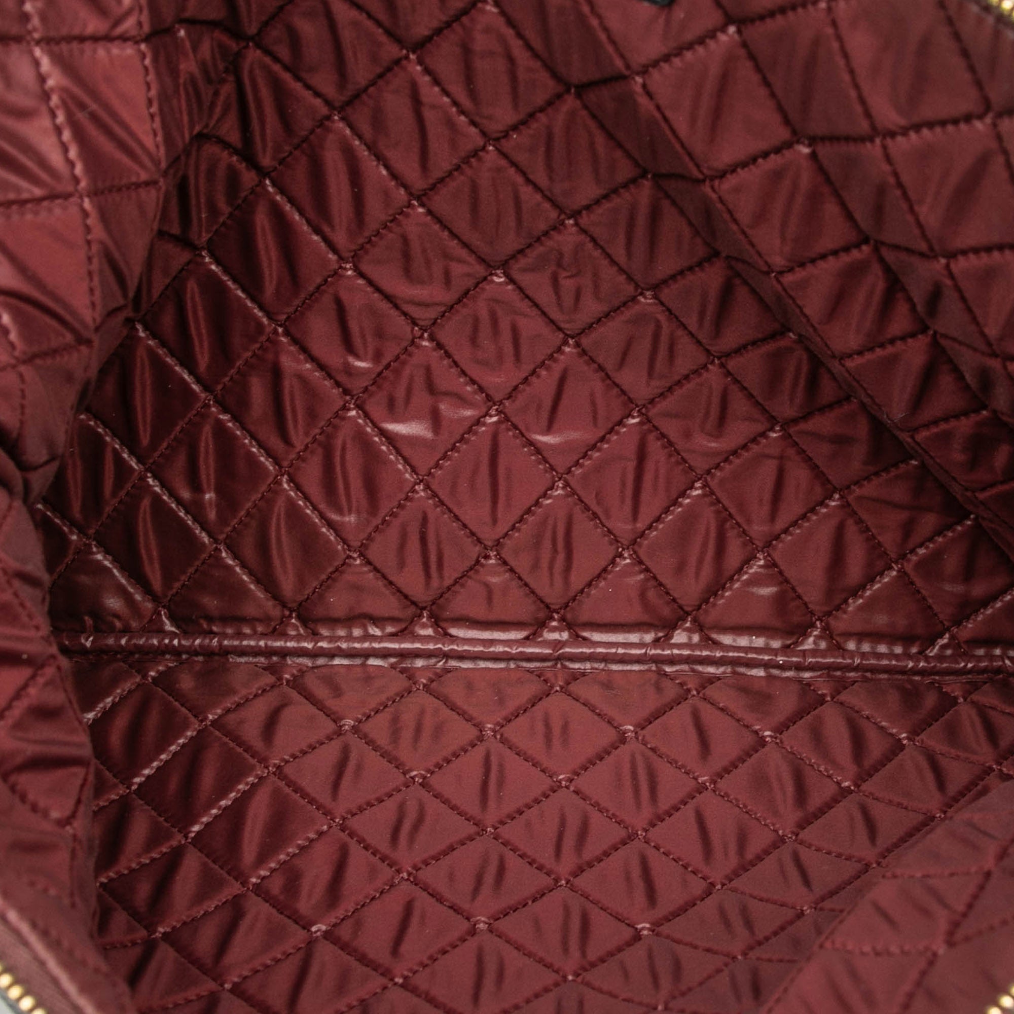 Large Quilted Caviar O Case Clutch - Image 4