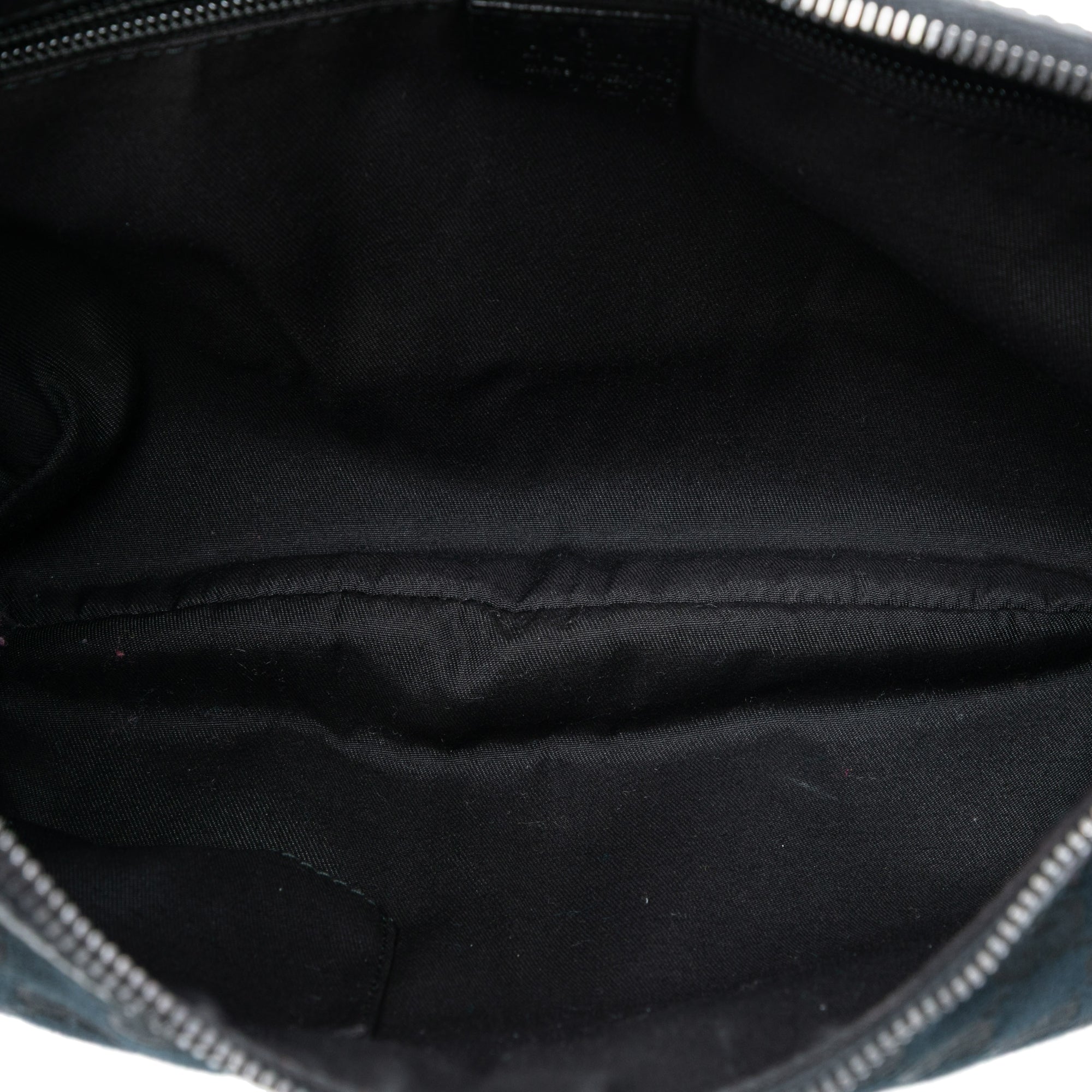 GG Canvas Crossbody - Image 4