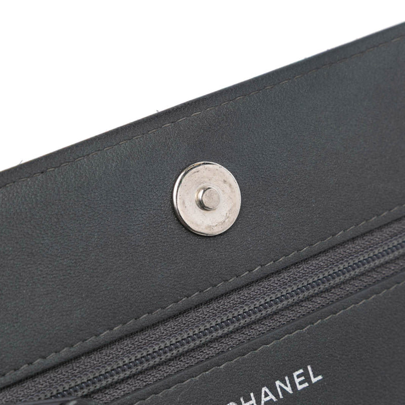 CC Studded Lambskin Camellia Wallet On Chain - Image 7