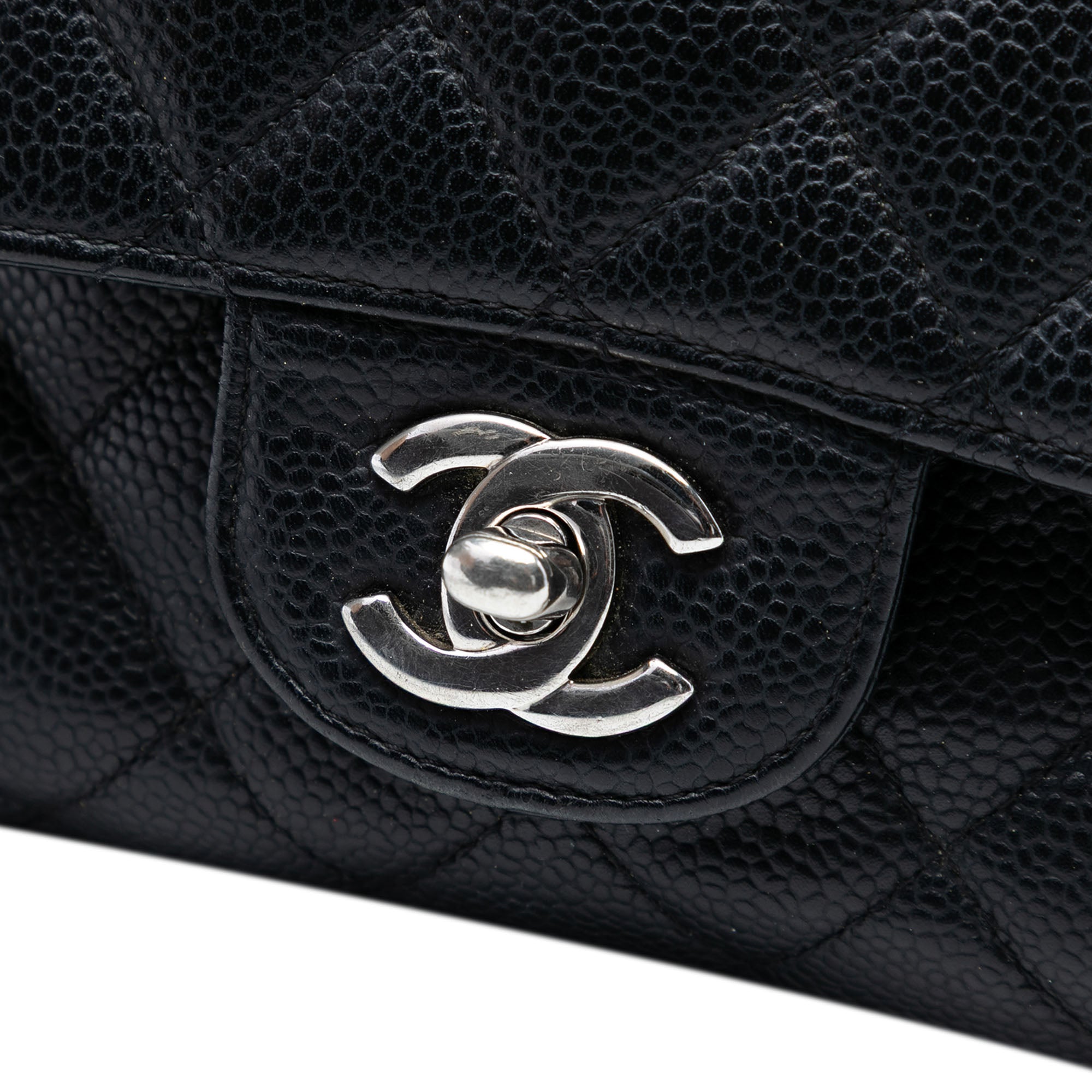 Medium Classic Caviar Double Flap - Image 6