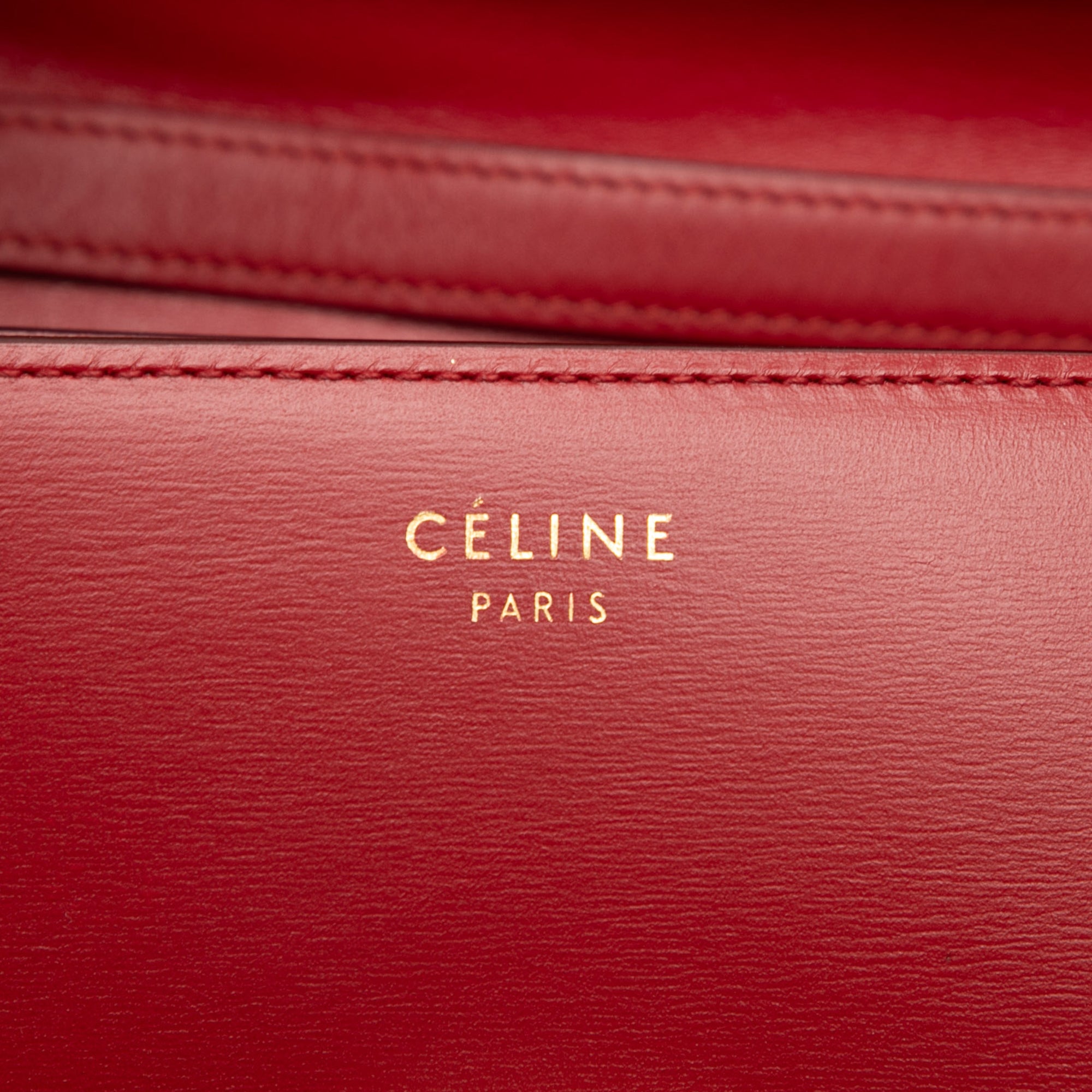 Medium Calfskin Classic Box - Image 5