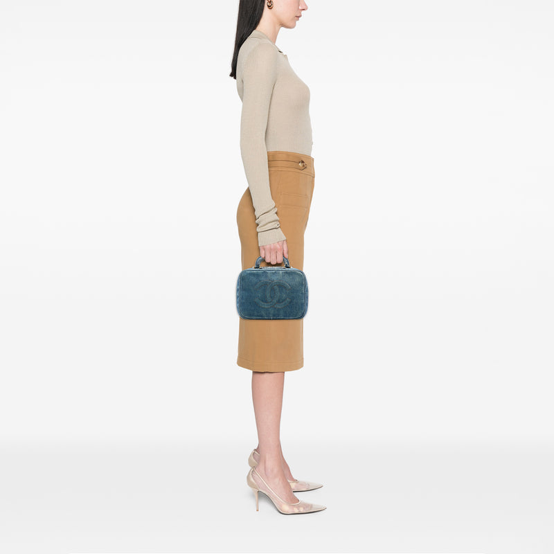 CC Denim Vanity Bag - Image 7