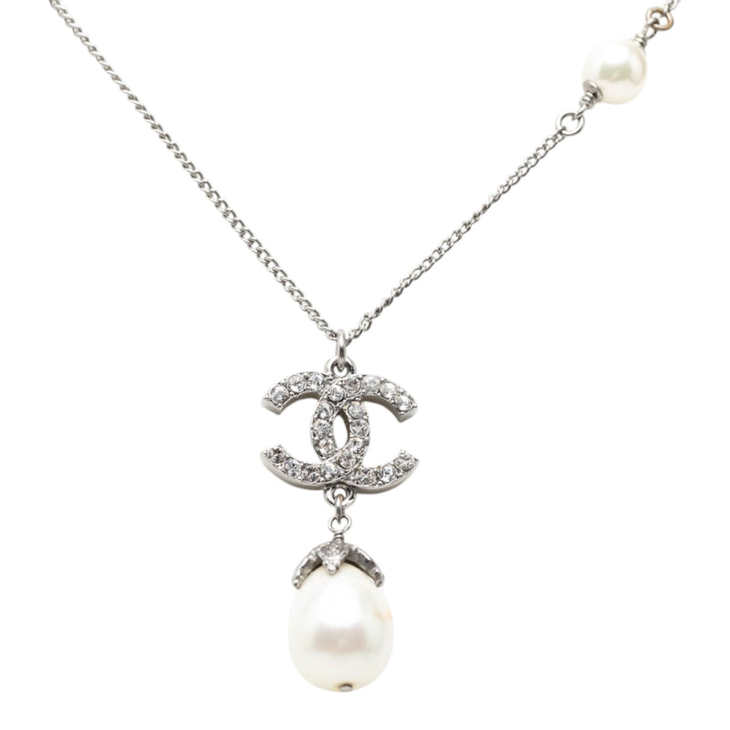 CC Brass Strass Faux Pearl Pendant Necklace - Image 3