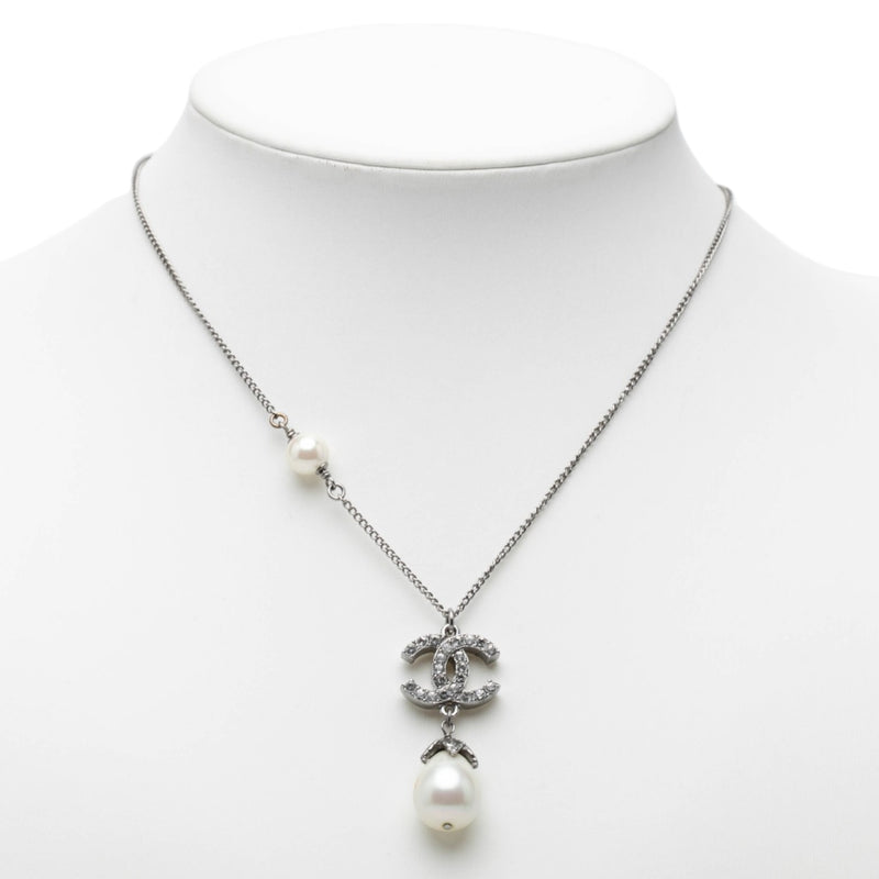 CC Brass Strass Faux Pearl Pendant Necklace - Image 6