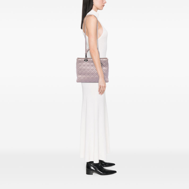Large Lambskin Cannage Lady Dior - Image 5