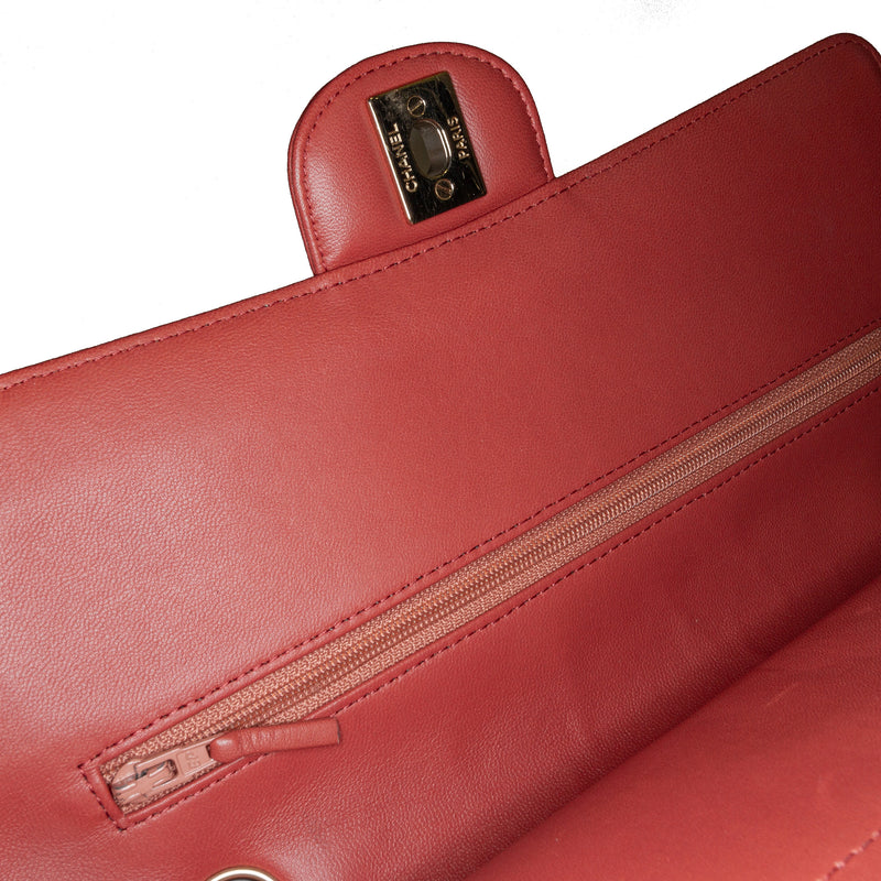 Medium Classic Chevron Lambskin Double Flap - Image 7