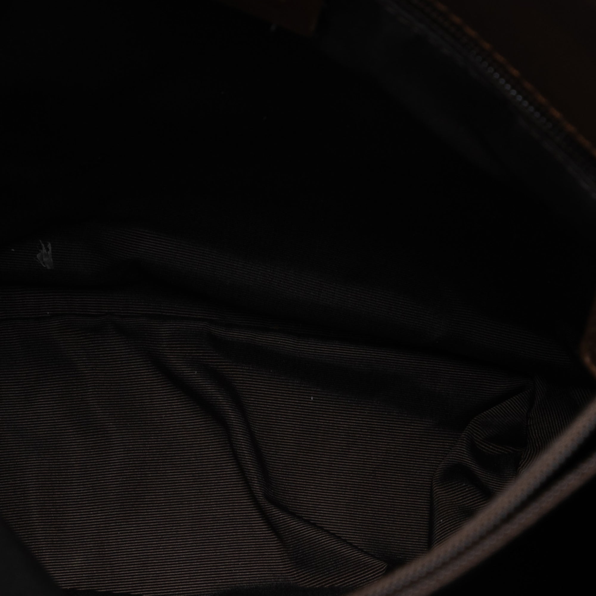 GG Canvas Shoulder Bag - Image 4