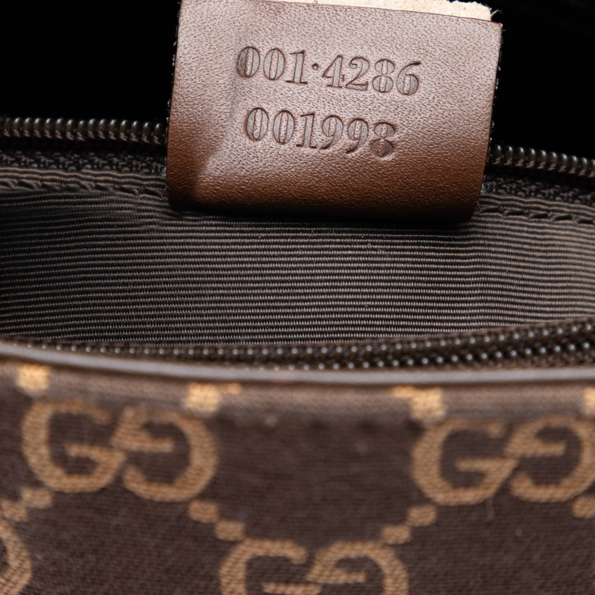 GG Canvas Shoulder Bag - Image 6