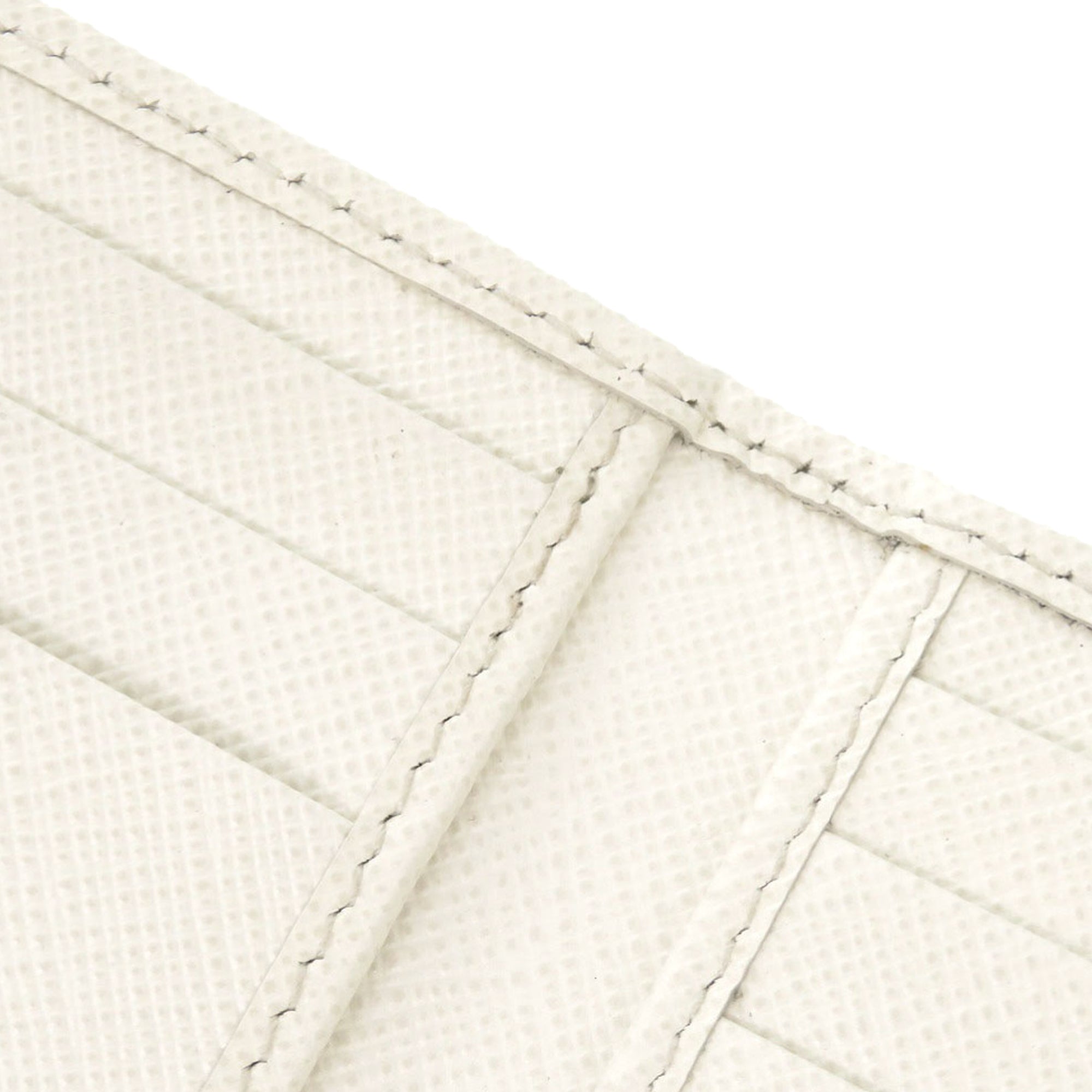 Saffiano Card Holder - Image 6