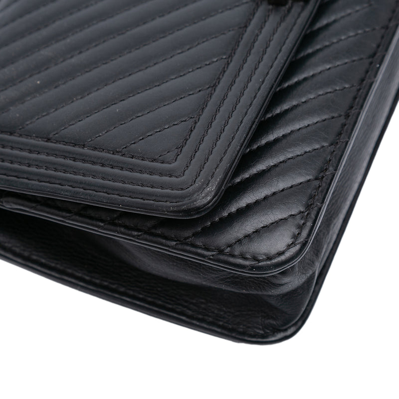 Chevron Lambskin Boy Wallet on Chain - Image 10