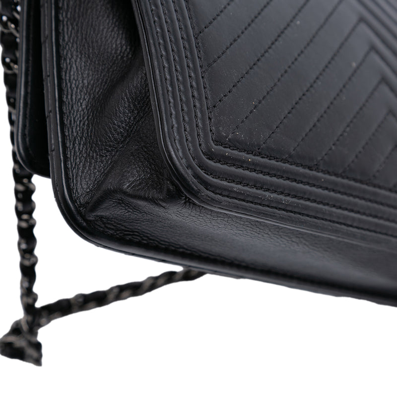 Chevron Lambskin Boy Wallet on Chain - Image 11