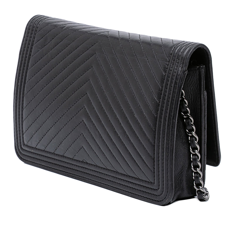 Chevron Lambskin Boy Wallet on Chain - Image 2