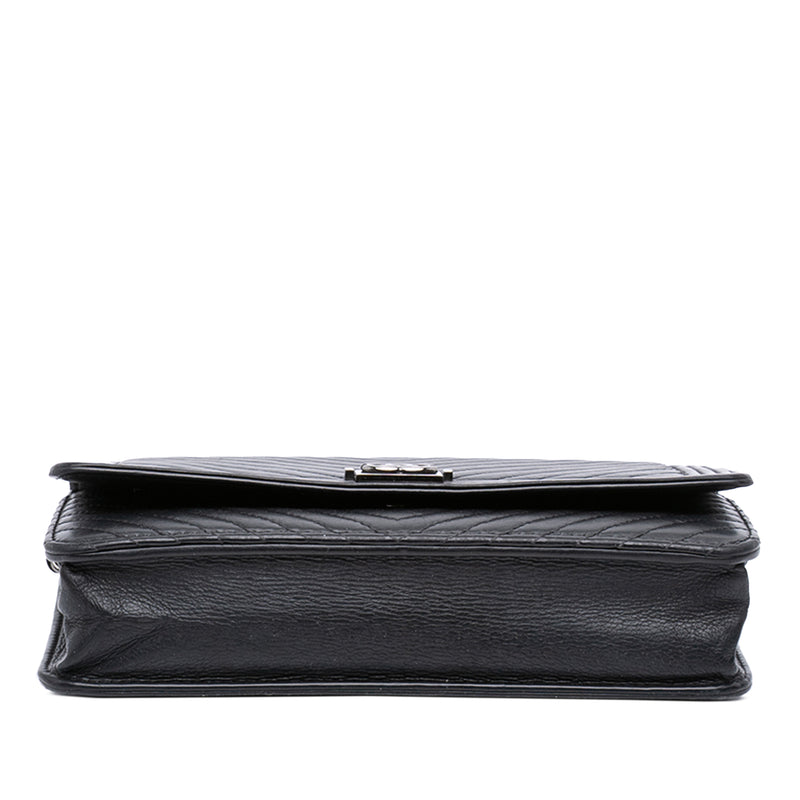 Chevron Lambskin Boy Wallet on Chain - Image 3