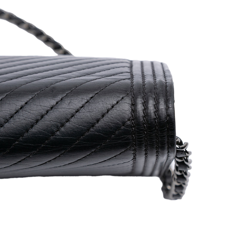 Chevron Lambskin Boy Wallet on Chain - Image 9
