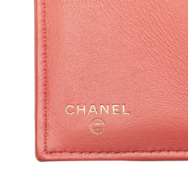 CC Quilted Caviar Trifold Wallet - Image 6