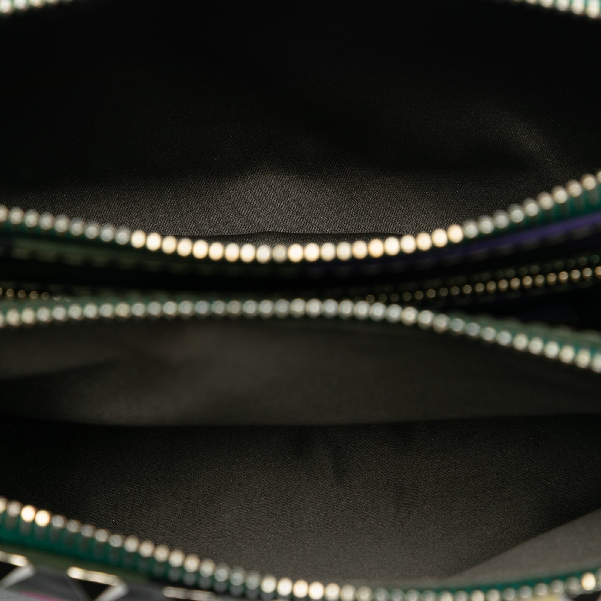 Nylon Rockstud Camouflage Double Zip Clutch - Image 4
