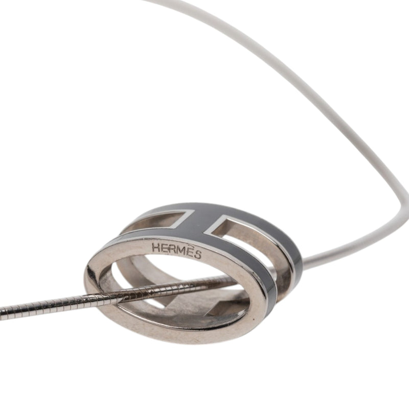Enamel Pop H Pendant Necklace - Image 4
