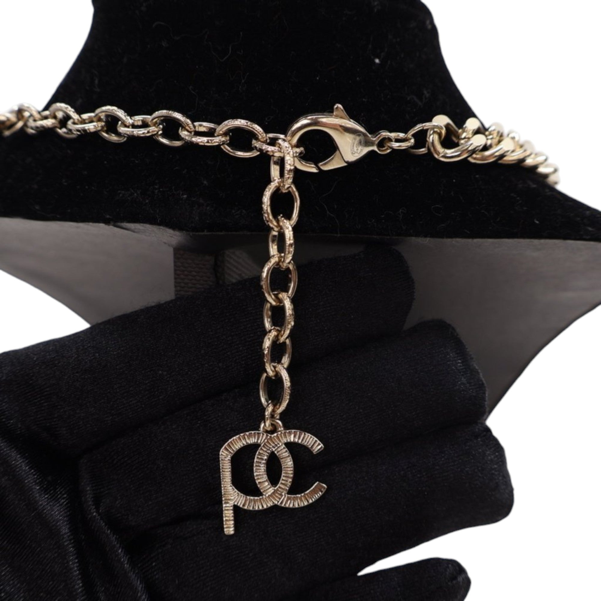 Pharrell Gold Plated Strass Chain Letters Pendant Necklace - Image 6