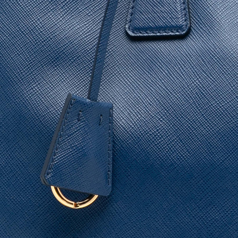 Large Saffiano Lux Galleria Tote - Image 6