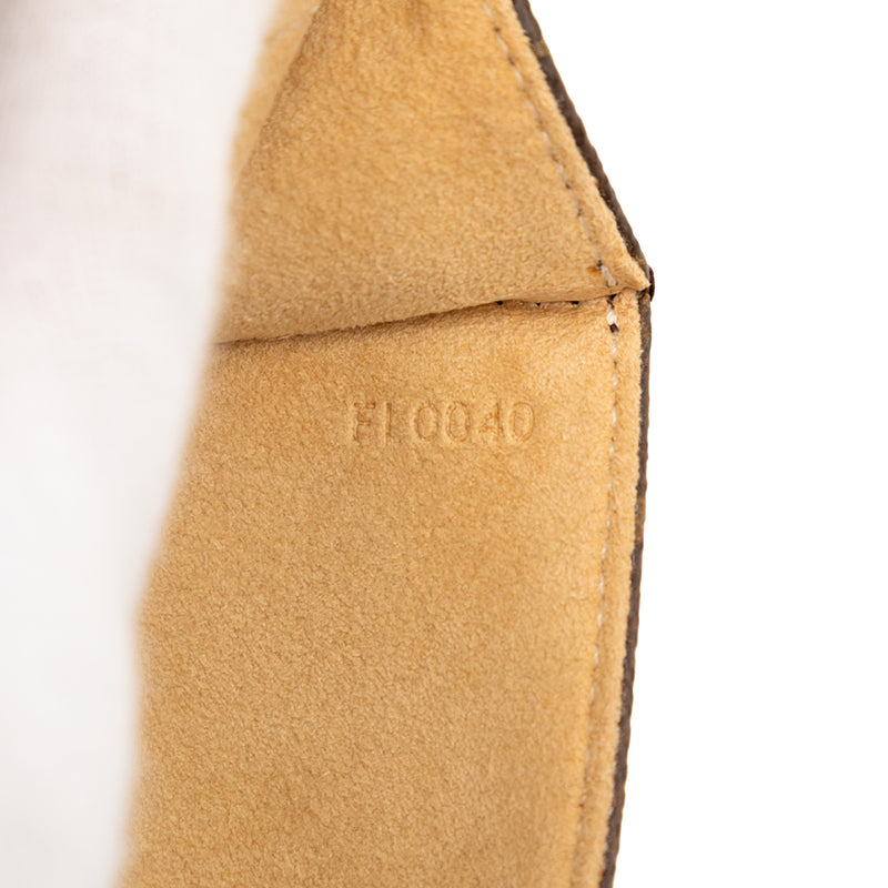 Monogram Pochette Twin GM - Image 6
