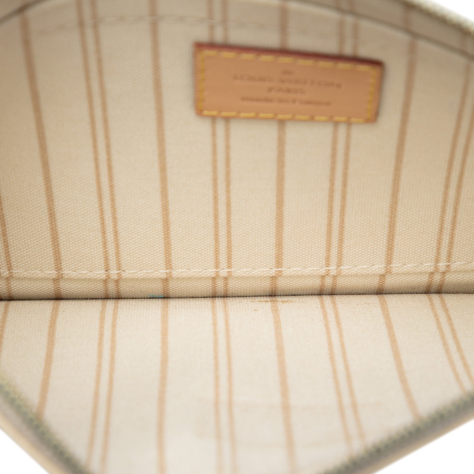 Damier Azur Neverfull MM Pouch - Image 5