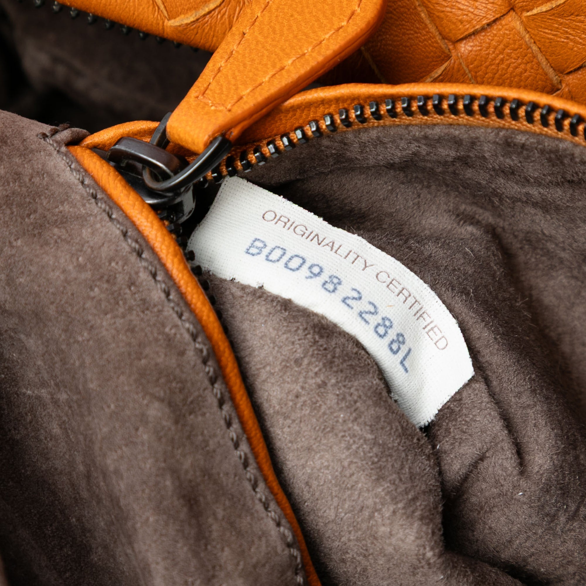 Nappa Intrecciato Cube Crossbody - Image 6
