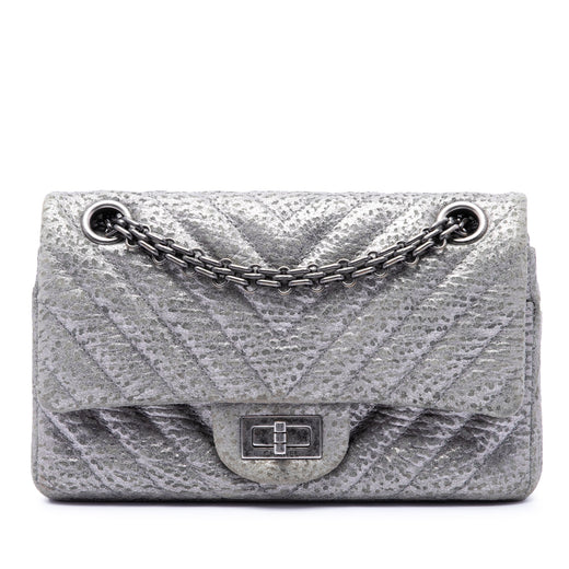 Chevron Metallic Textured Calfskin Reissue 2.55 Double Flap 224 - Image 1