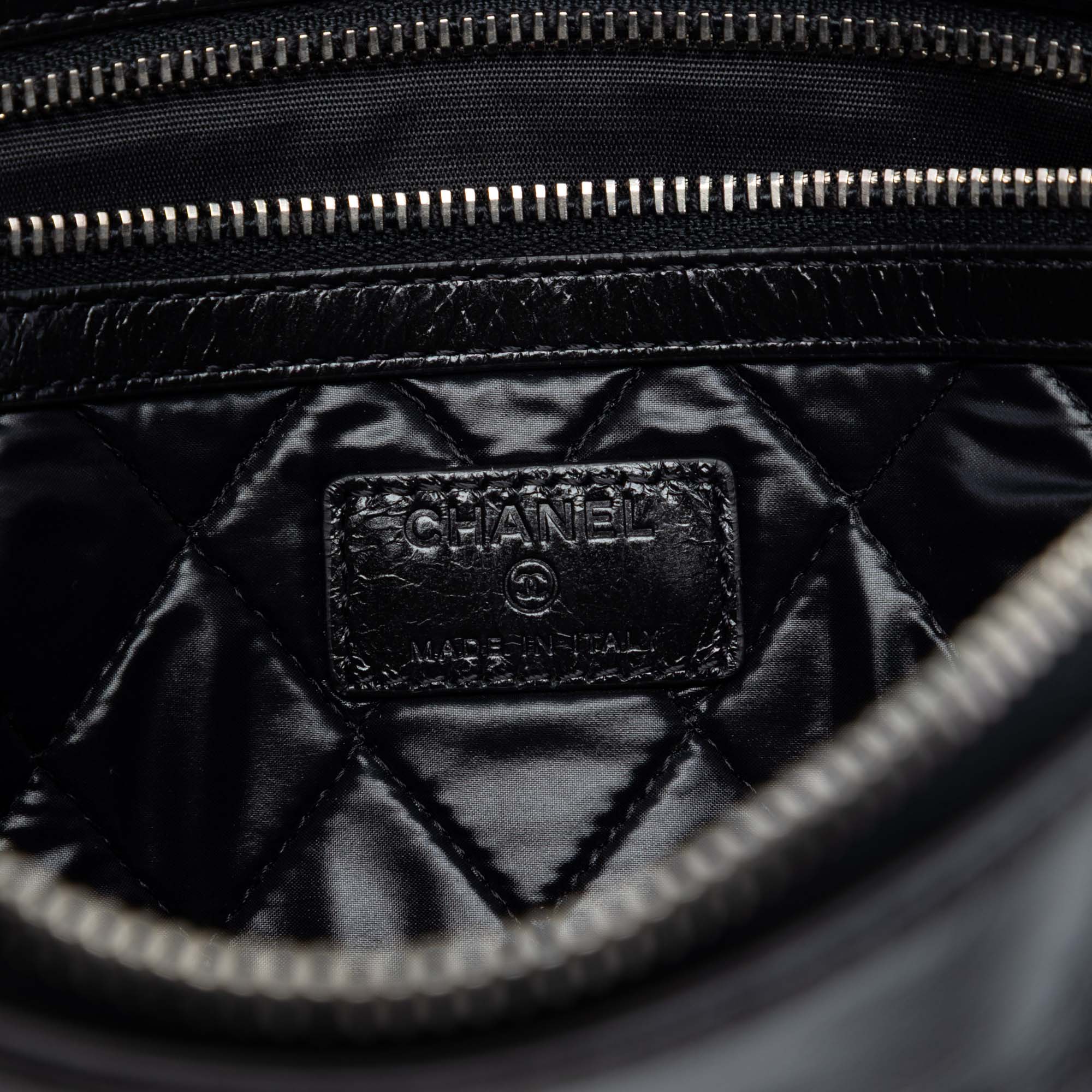 Distressed Calfskin Je Ne Suis Pas En Solde Clutch - Image 5