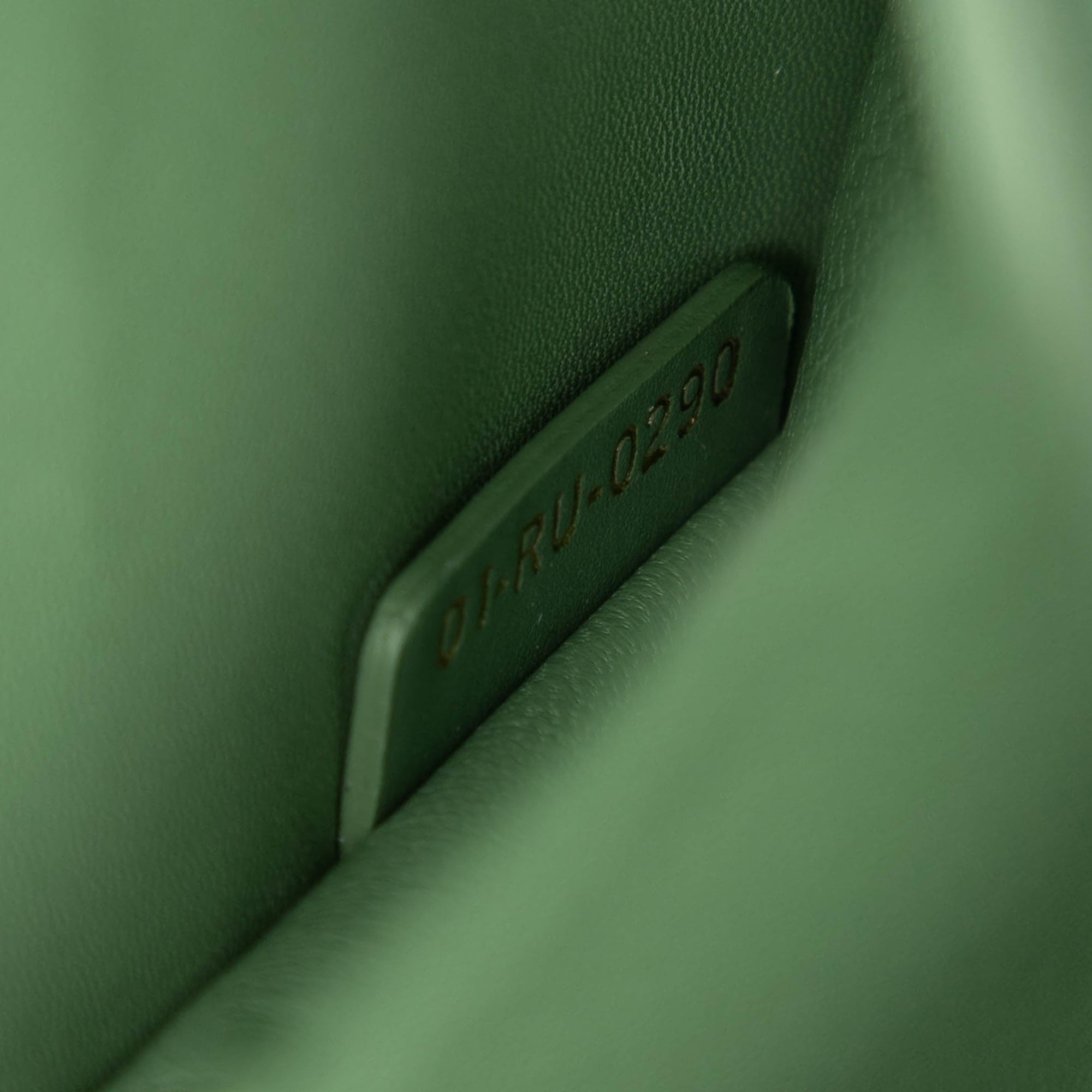 Micro Smooth Calfskin 30 Montaigne Flap - Image 6