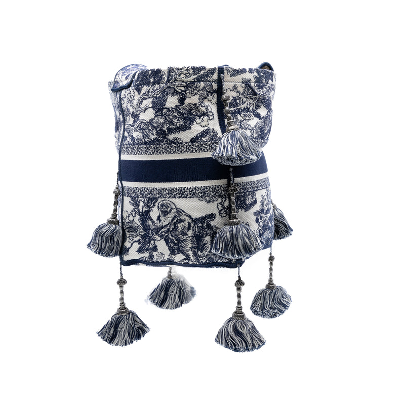 Canvas Embroidered Toile De Jouy D Bubble Bucket Bag - Image 2