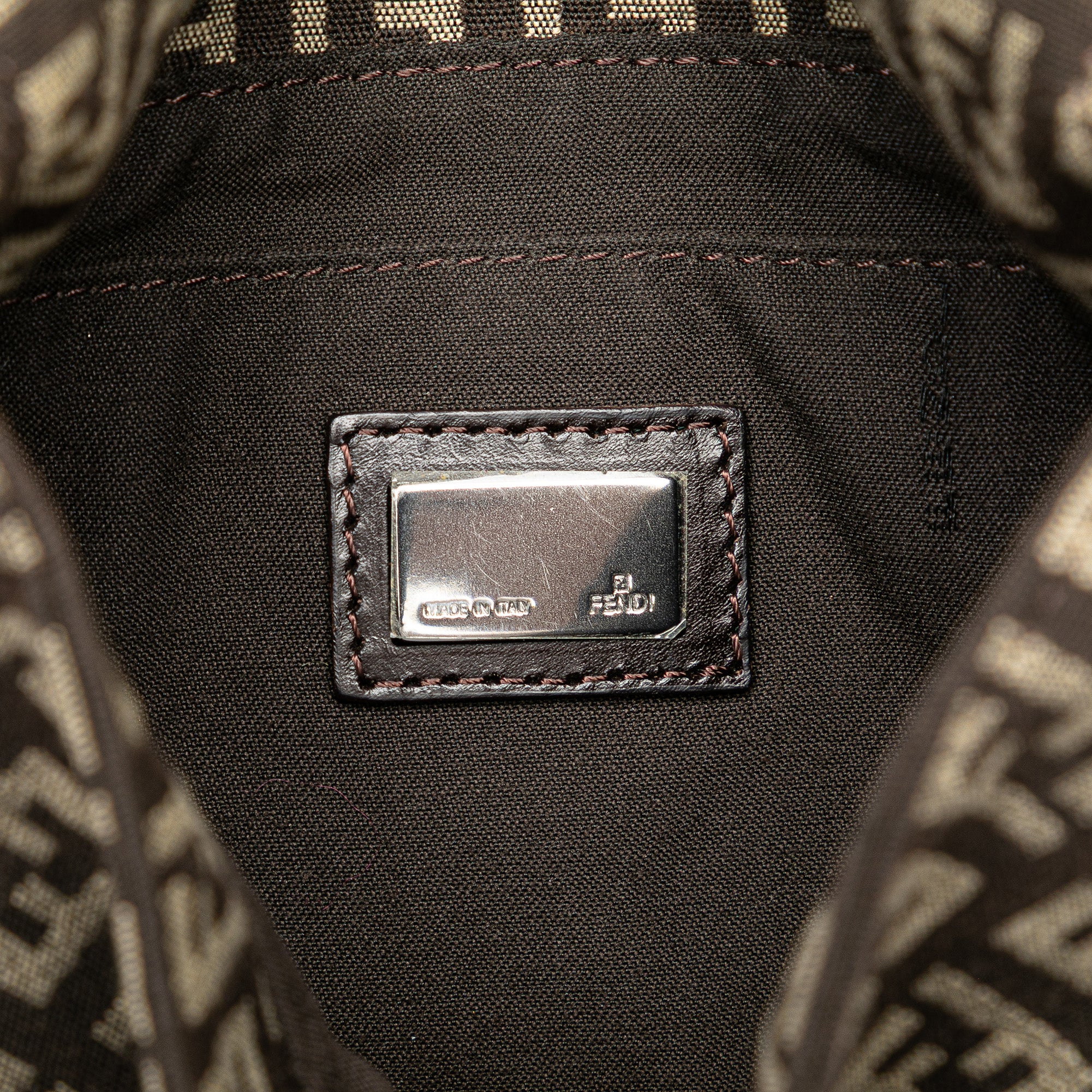 Zucchino Canvas Crossbody - Image 5