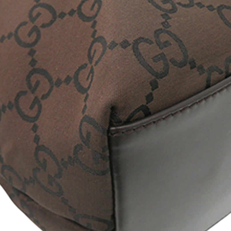 GG Nylon Capri Tote - Image 10
