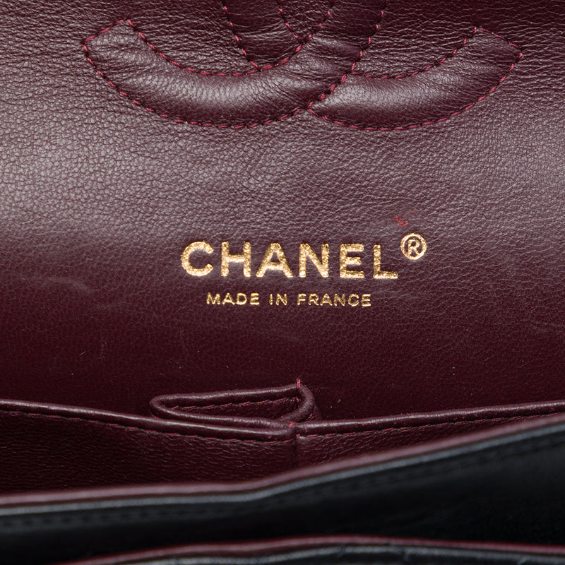 Medium Classic Lambskin Double Flap - Image 5