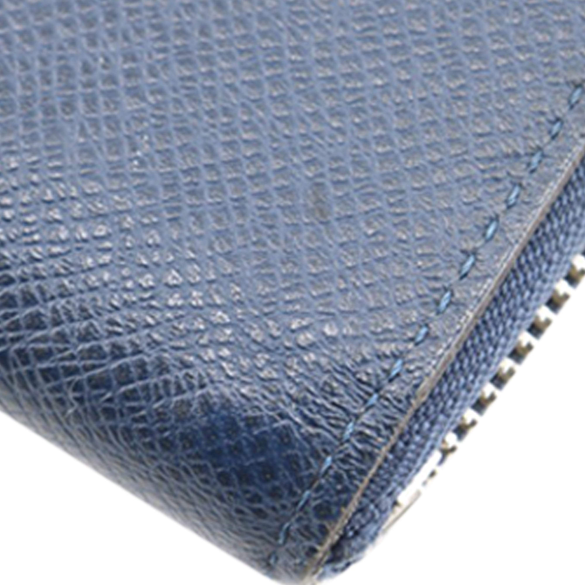 Taiga Zippy Vertical Long Wallet - Image 17