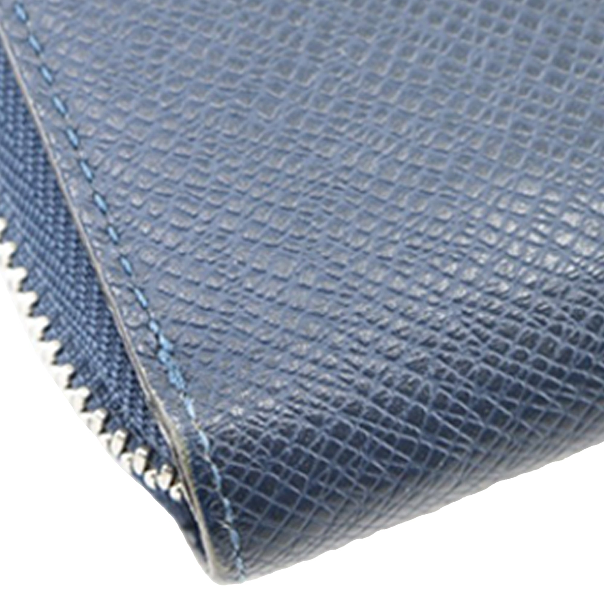 Taiga Zippy Vertical Long Wallet - Image 18