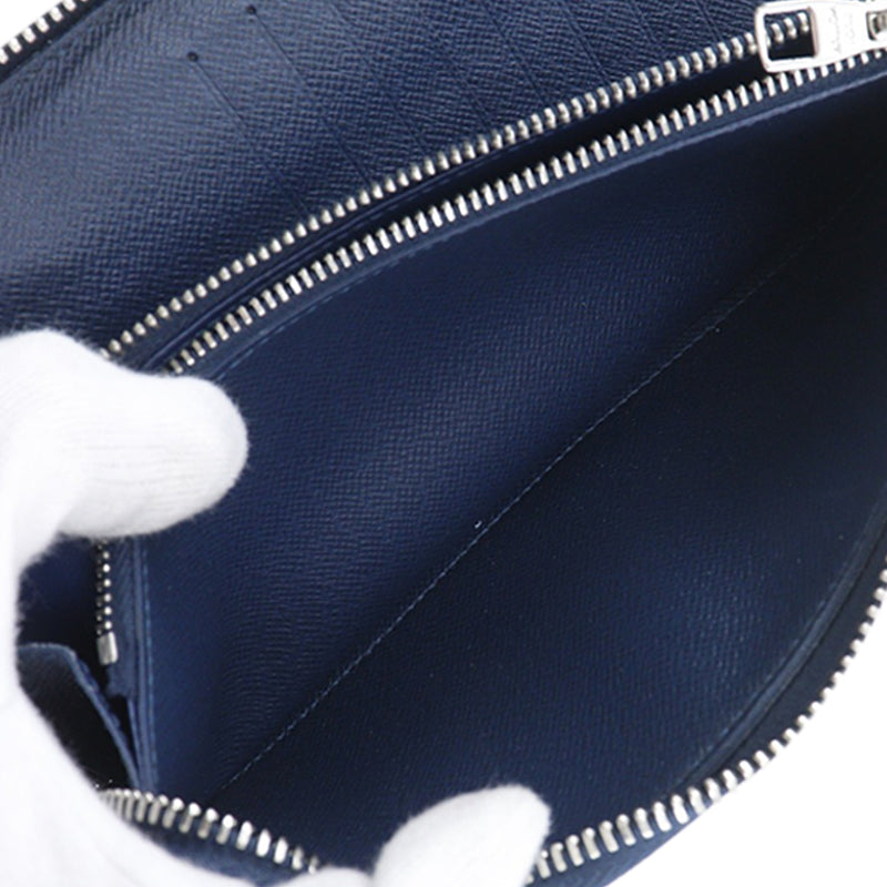 Taiga Zippy Vertical Long Wallet - Image 6