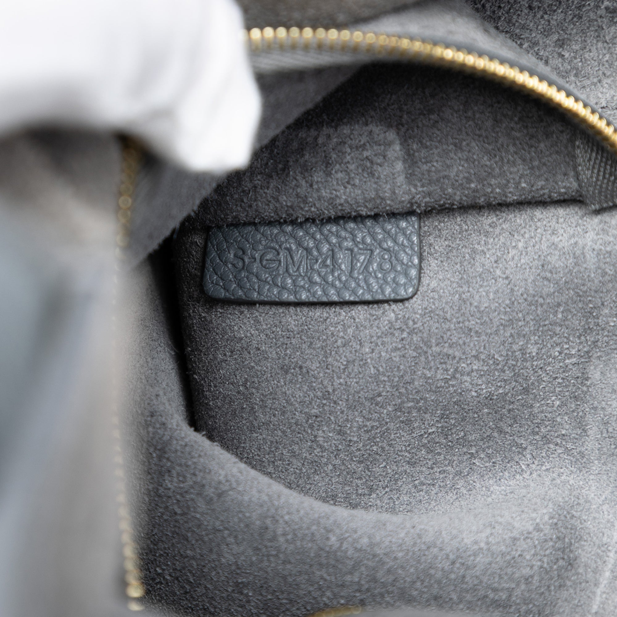 Medium Leather Seau Sangle Bucket Bag - Image 6