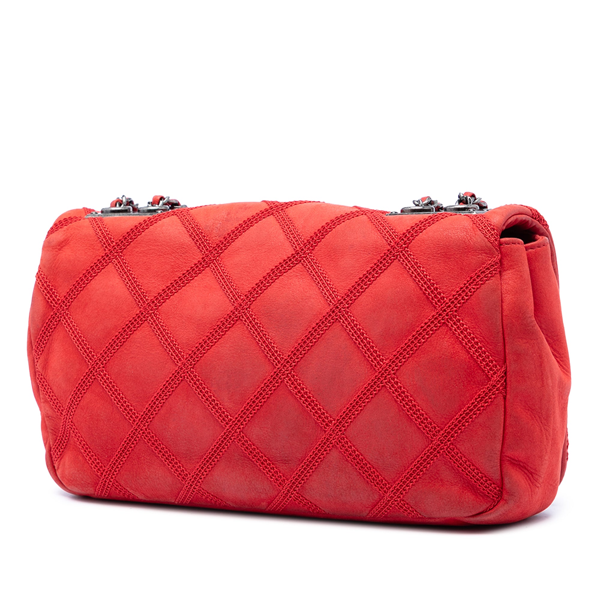 Small Nubuck Diamond Stitch Chain Flap - Image 2
