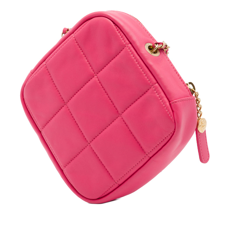 CC Quilted Lambskin Diamond Clutch with Chain - Image 2