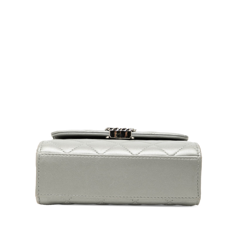 Mini CC Metallic Lambskin Top Handle Clutch With Chain - Image 3