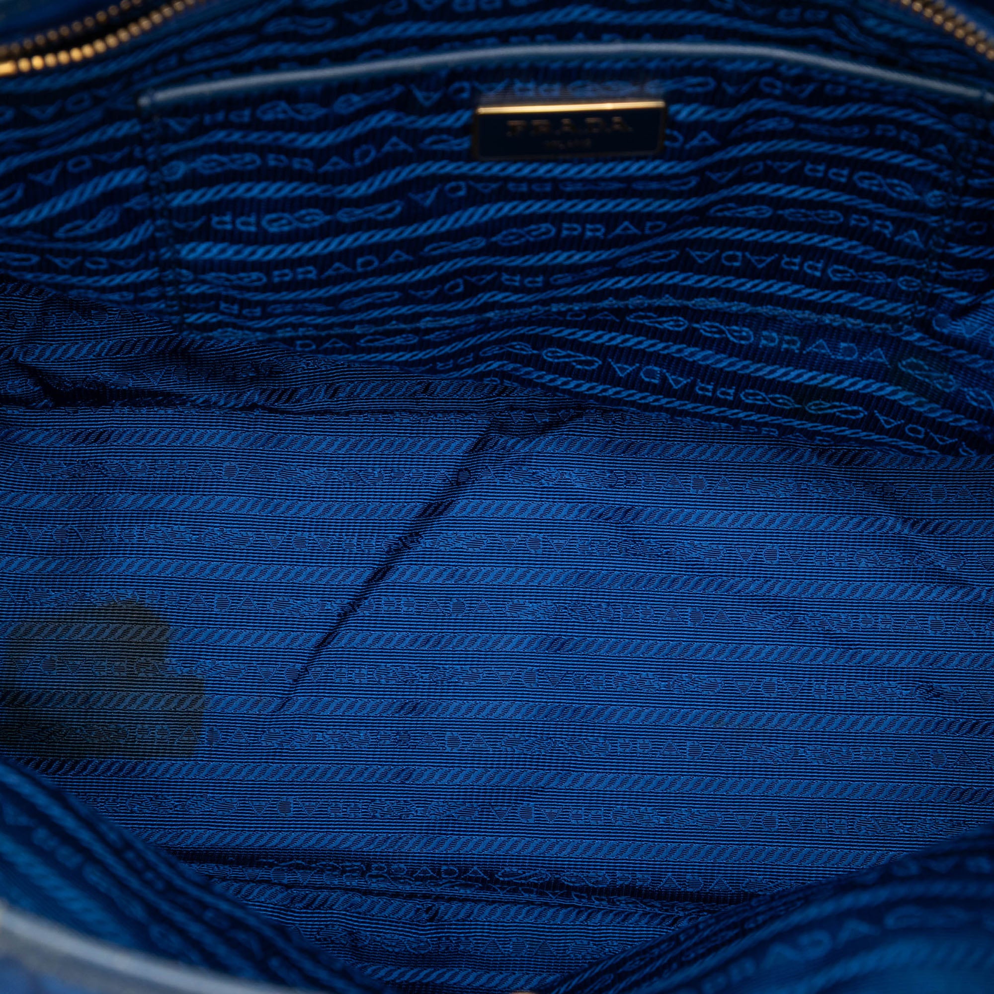 Saffiano Trimmed Tessuto Tote - Image 4