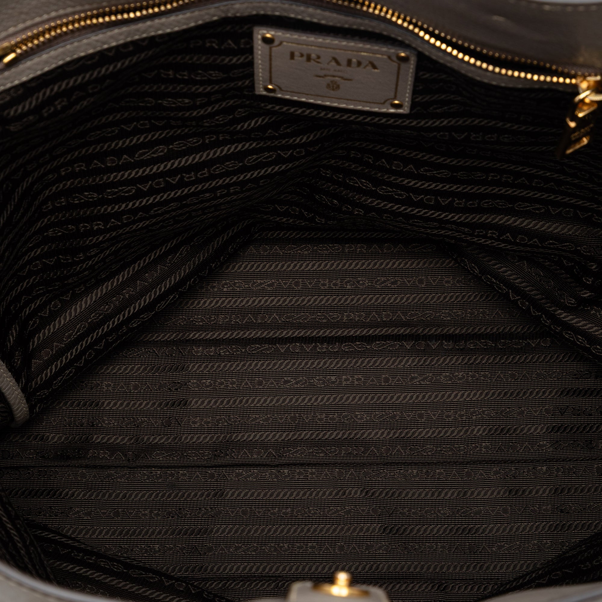 Vitello Daino Open Convertible Tote - Image 4