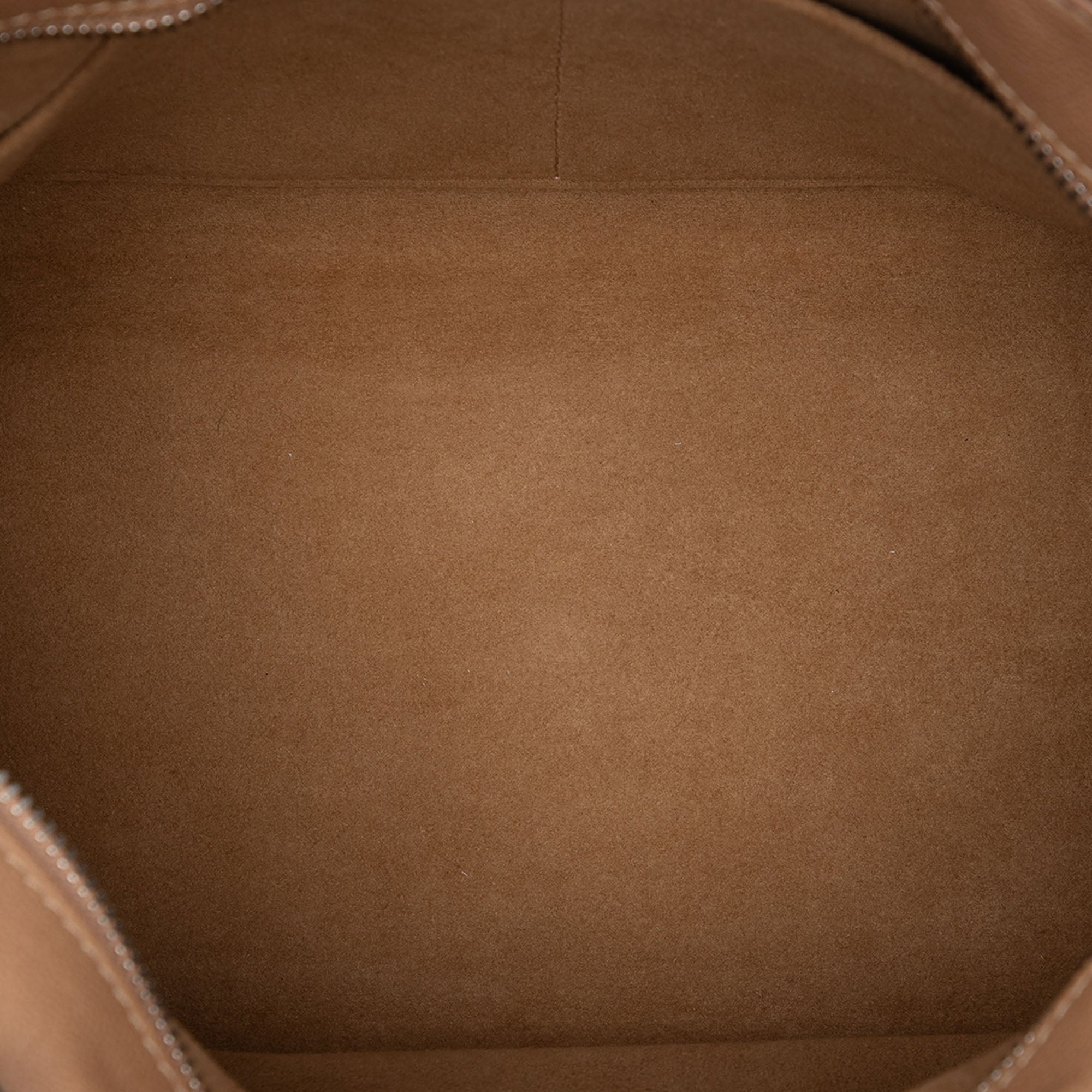 Monogram Very Leather Very Zipped - Image 4