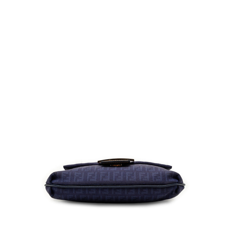 Zucchino Canvas Crossbody - Image 3