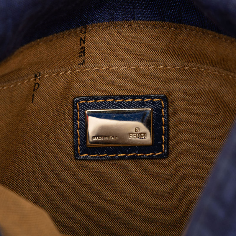 Zucchino Canvas Crossbody - Image 5