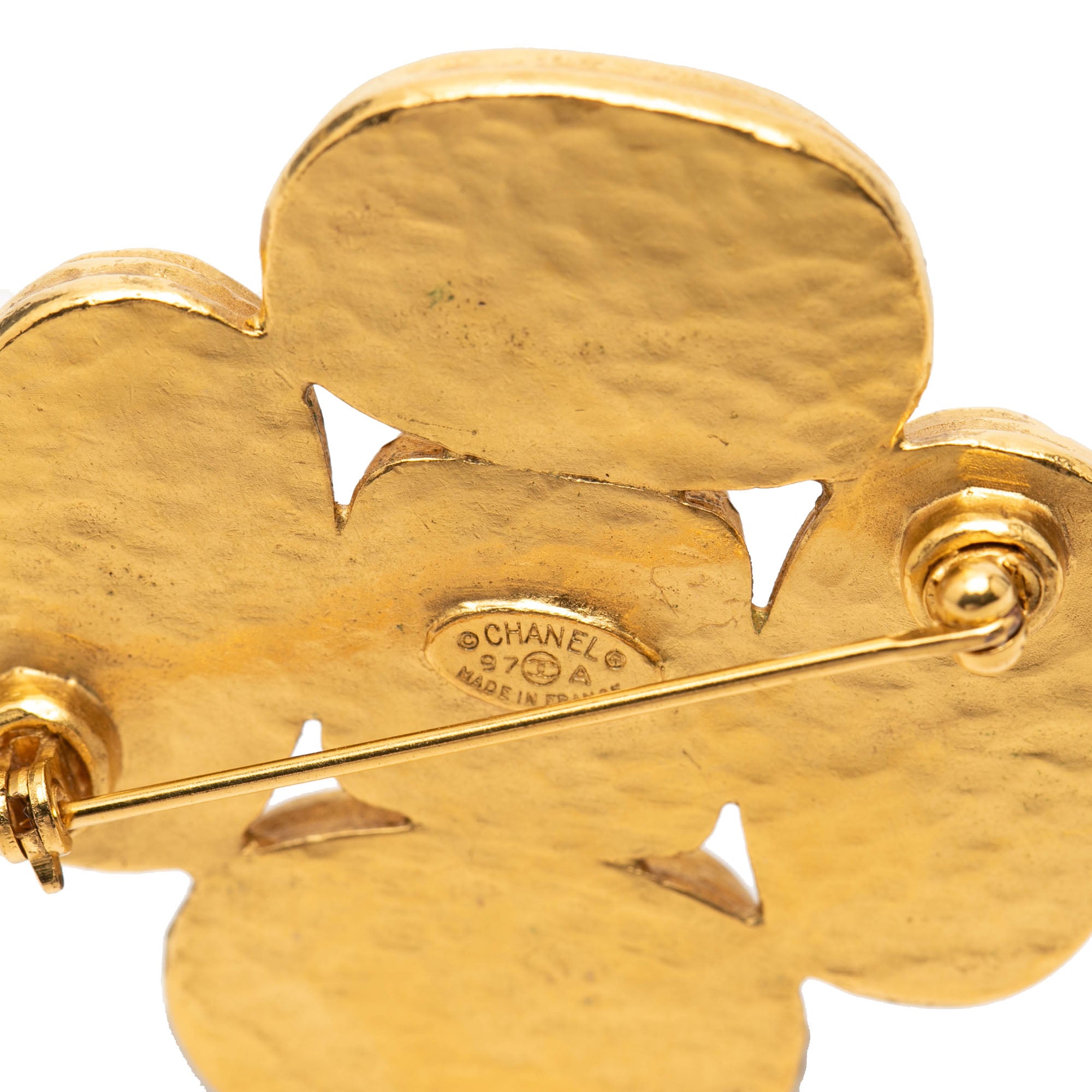 CC Gold Plated Gripoix Clover Brooch - Image 3