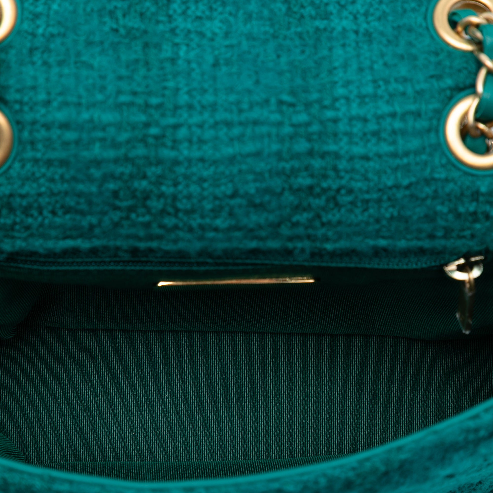 Small Wool Tweed Giant Logo Flap - Image 4